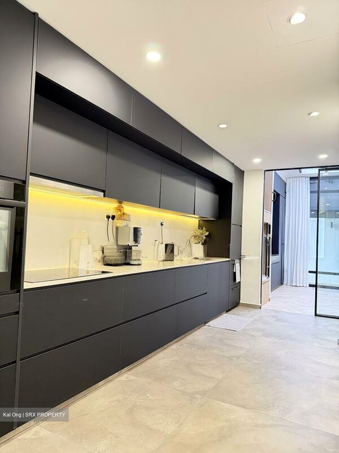 Camelia Park (D28), Terrace #504299211